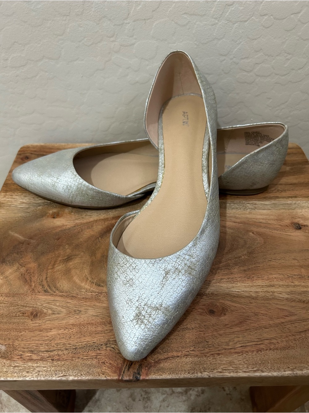 Apt. 9 Silver Pointed D'Orsay Flats LIKE NEW